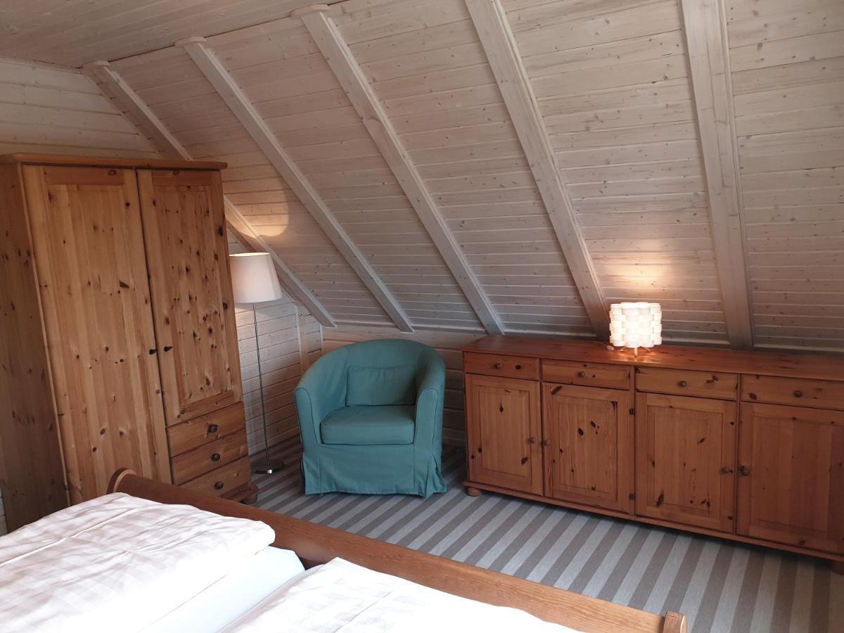 Villa Blockhaus - De Luet Holt Hus Born Esterno foto