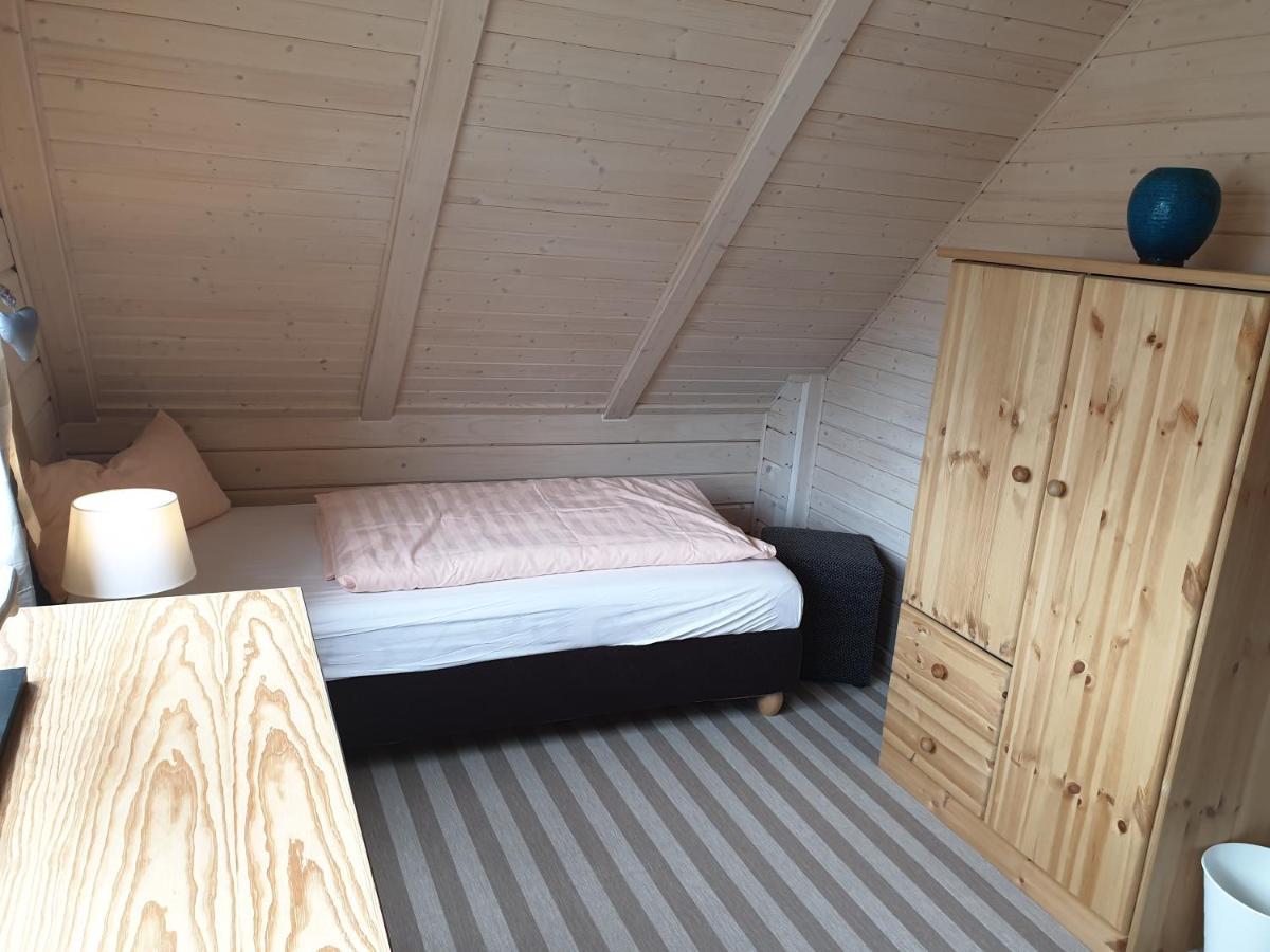 Villa Blockhaus - De Luet Holt Hus Born Esterno foto